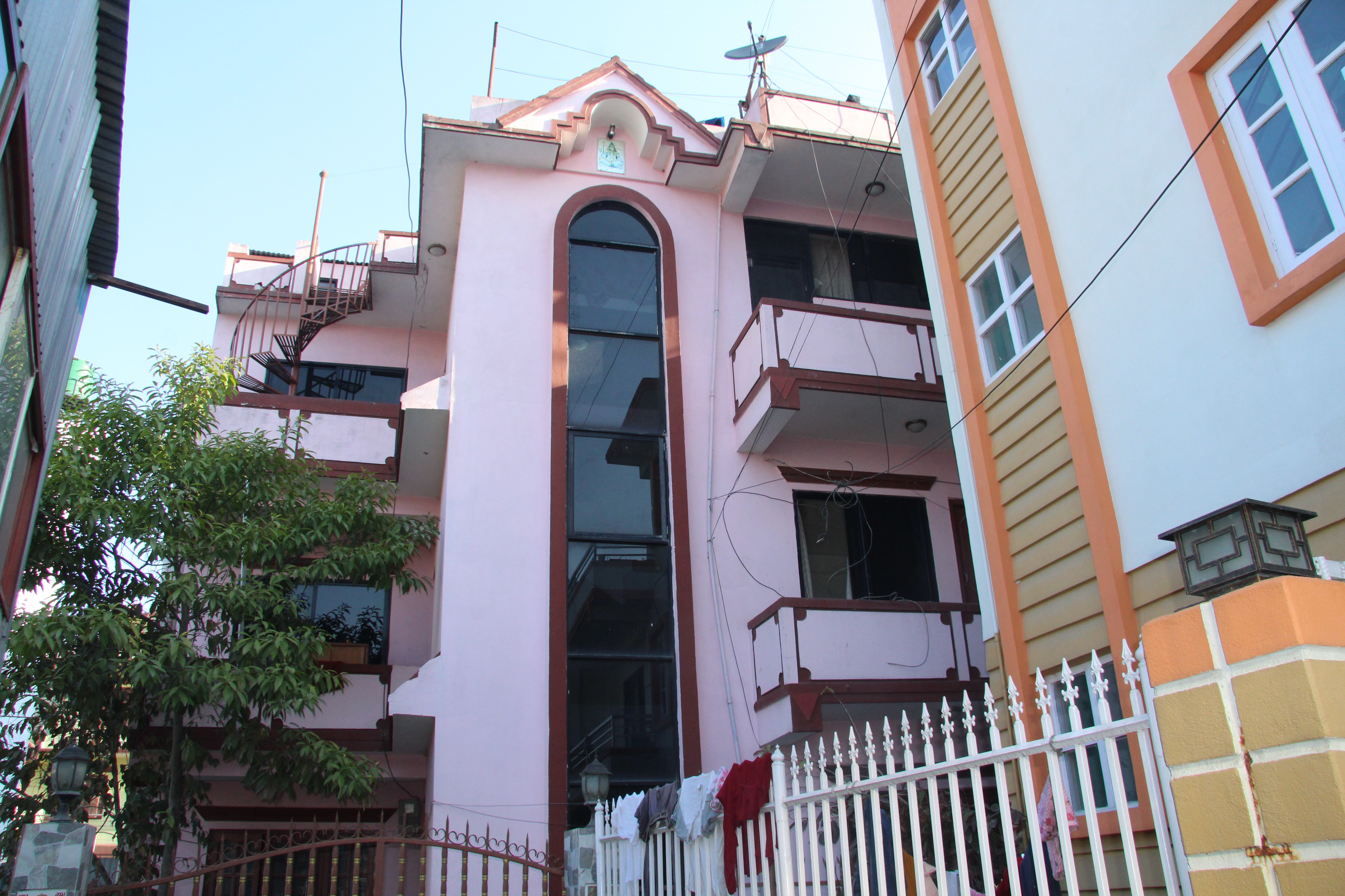 House at Bhangal Near Valley public School,